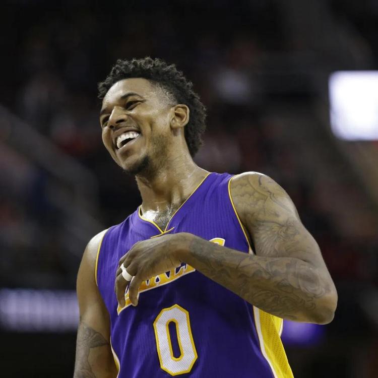 四川高校“人进球没进”当事人：校队教练，身体状态跟不上了（四川高校“人进球没进”当事人称系校队教练：身体状态已跟不上）