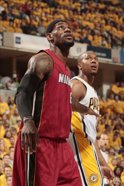 皇马2024年射手榜：姆巴佩半年14球高居第二（姆巴佩半年14球，位列皇马2024射手榜次席）