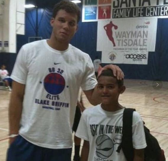 英联杯阿森纳9-8点杀水晶宫晋级四强，拉克鲁瓦乌龙+失点（英格兰联赛杯：阿森纳点球大战9-8淘汰水晶宫进四强，拉克鲁瓦乌龙又失点）