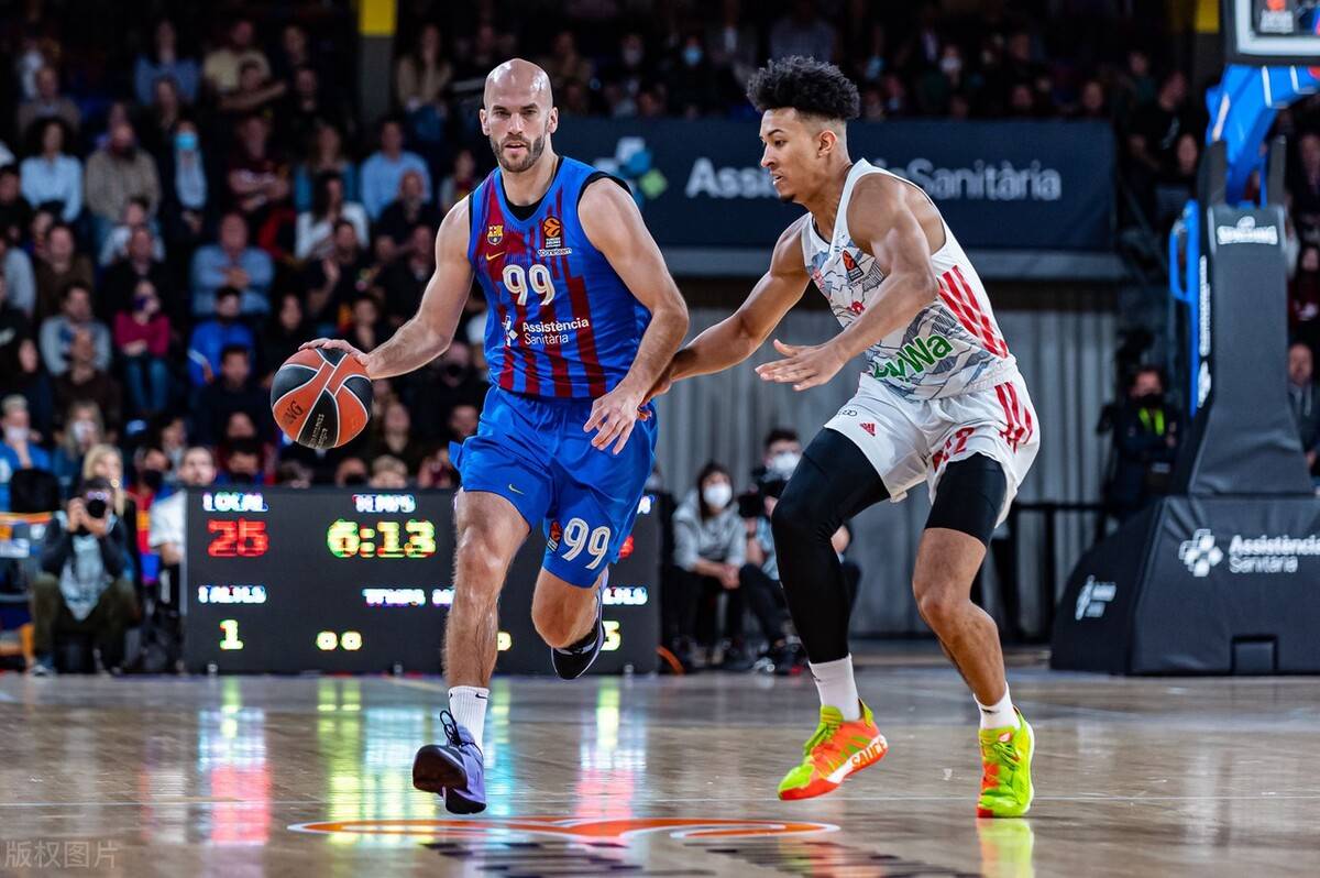 雷迪克启用双向合同后卫招致惨败 湖人需要佩总再度完成神奇操作（雷迪克启用双向后卫酿惨败 湖人亟需佩总再施神操作）