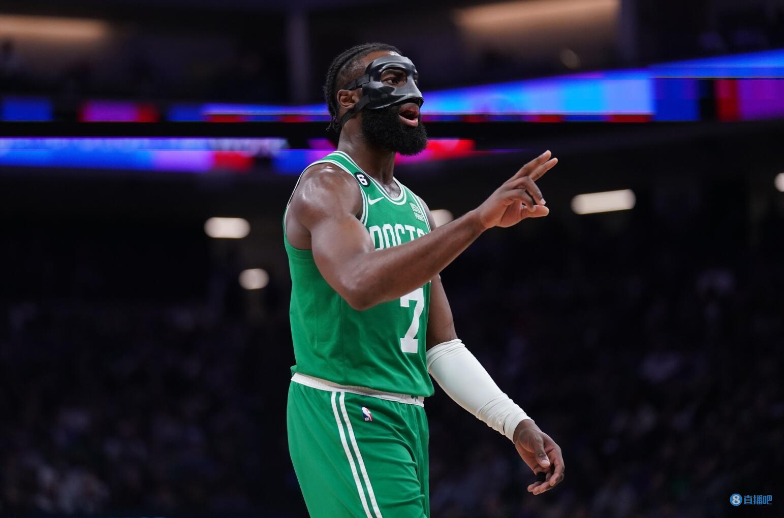 狂砍39分！恩比德：今天没了马克西，我必须得承担更多责任（轰下39分！恩比德：马克西缺阵，我必须扛起更多责任）